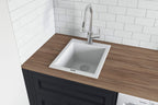 Ruvati epiGranite — Tarja de Bar / Prep de 18 x 20 pulg en Granito Compuesto — Blanco Ártico — 2