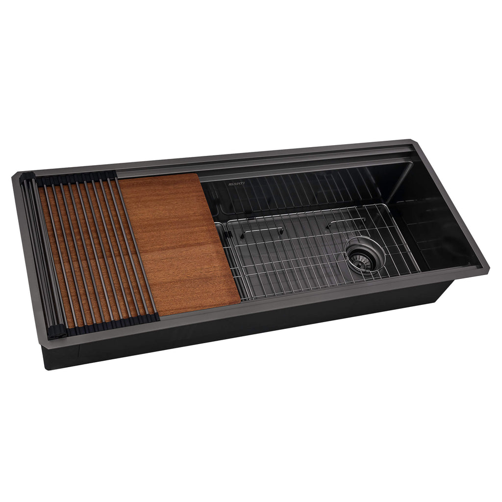 Ruvati Dual-Tier Pro — Tarja Workstation de Cocina en Acero Inoxidable — Negro Gunmetal — 1