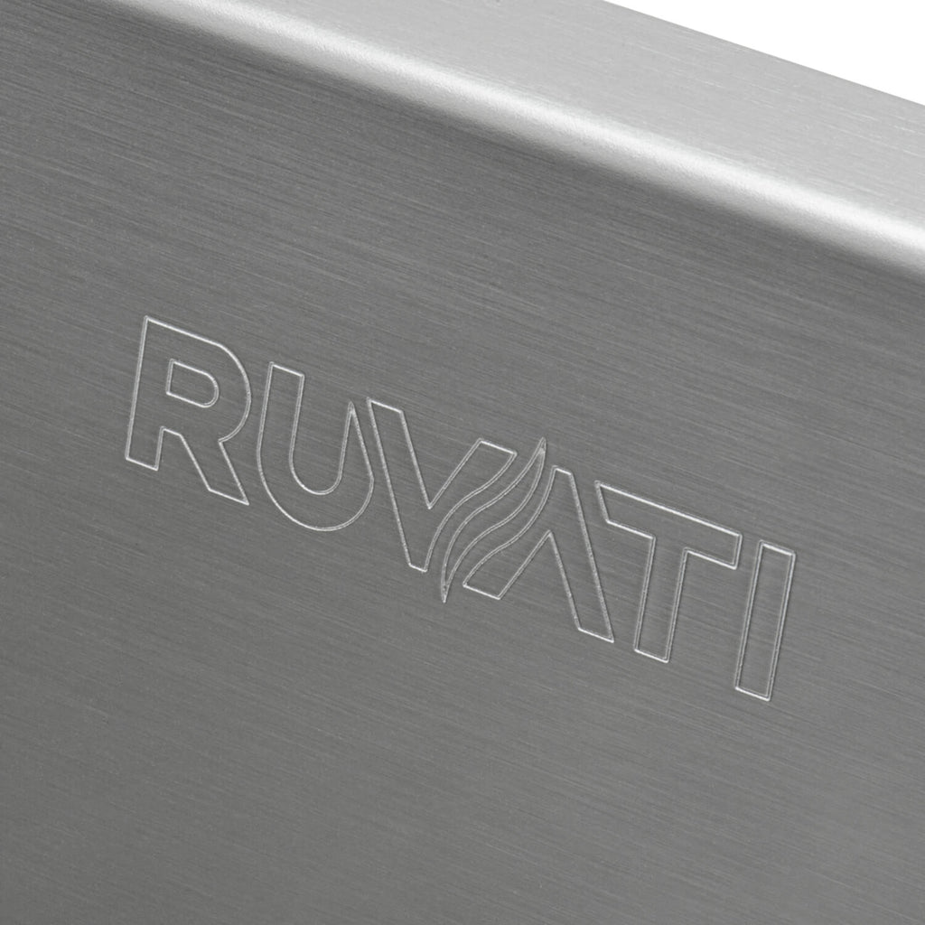 Ruvati Vino — Tarja Workstation de Cocina de 27 x 20 pulg en Acero Inoxidable — Acero Inoxidable — 4