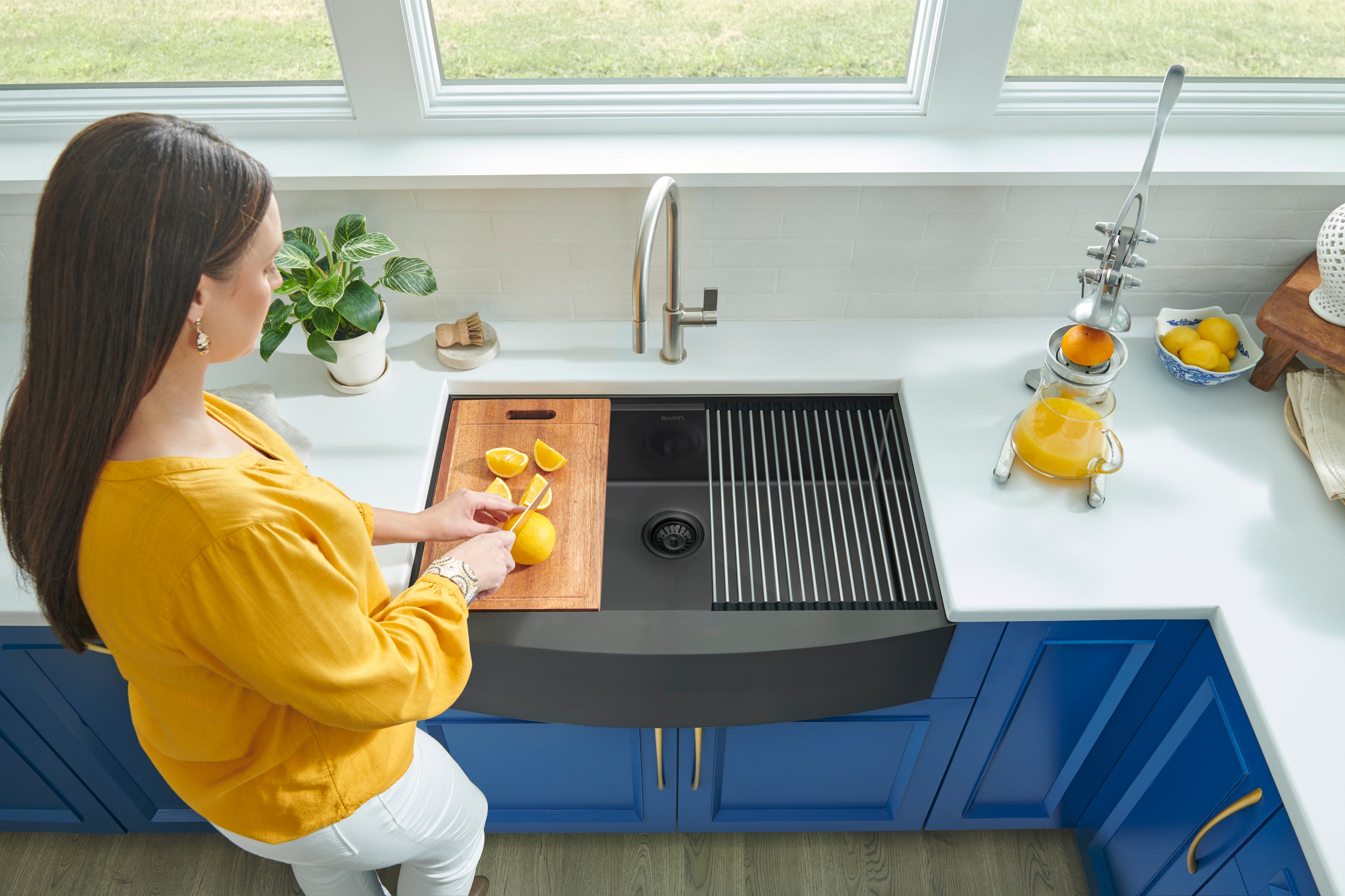Ruvati Monaco — Tarja Farmhouse de Cocina en Acero Inoxidable — Negro Gunmetal — 3