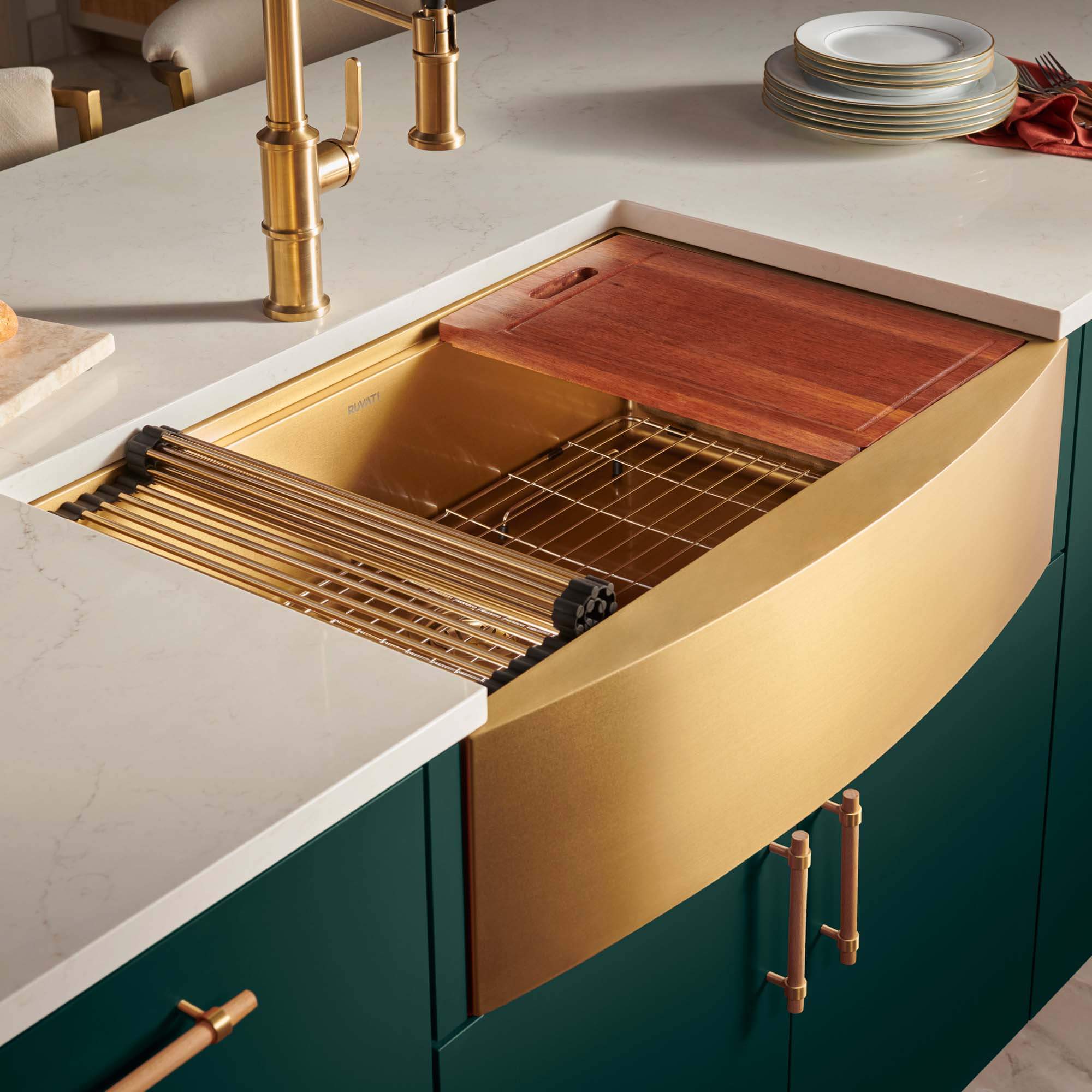 Ruvati Monaco — Tarja Farmhouse de Cocina en Acero Inoxidable — Oro Mate — 2