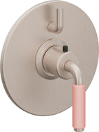 California Faucets Cayucos StyleTherm con Control de Volumen Individual - Palanca de Porcelana Rosa - Níquel Satinado