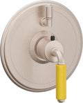 California Faucets Del Mar StyleTherm con Control de Volumen Individual - Palanca de Porcelana Amarilla - Níquel Satinado