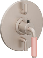 California Faucets Cayucos StyleTherm con Control de Volumen Doble - Palanca de Porcelana Rosa - Níquel Satinado