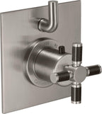 California Faucets Descanso StyleTherm con Control de Volumen Individual - Manija de Cruz de Fibra de Carbono