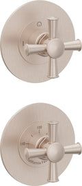 California Faucets Miramar StyleTherm Vista™ - Dos Placas Redondas (4" c/u), Cartucho de 2 Salidas No Compartidas, 2 Manijas de Cruz