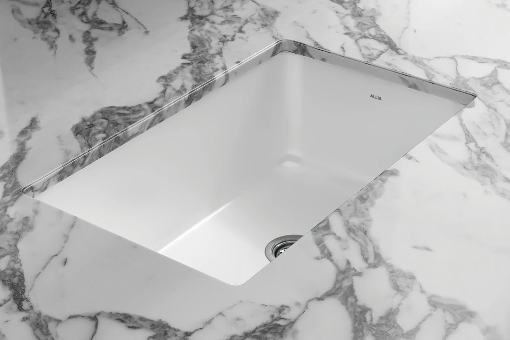 Rohl Allia Tarja Sencilla Bajocubierta de Fireclay 32" — instalada