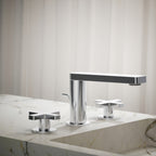 Kohler Composed — Llave de Lavabo Widespread (3 Orificios) con Manijas de Cruz — Ambientación 1