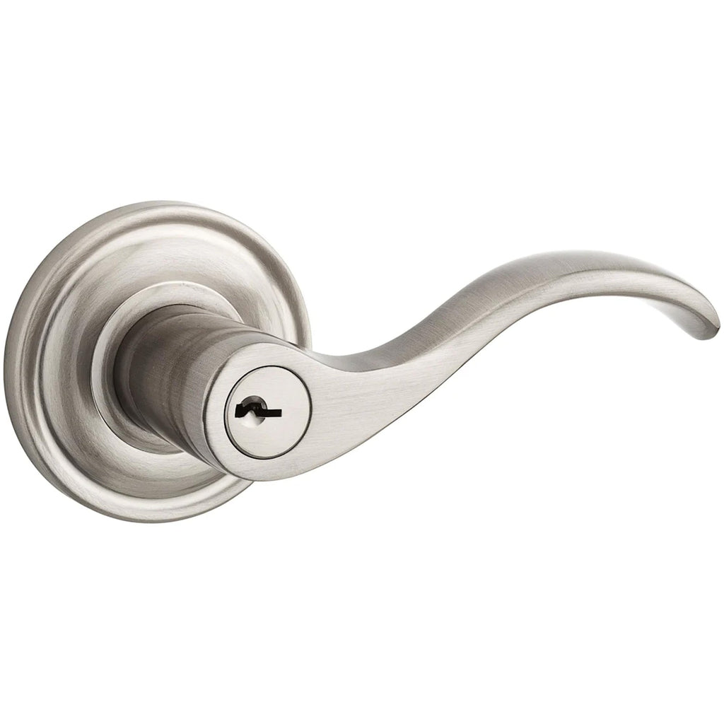 Baldwin Hardware Reserve Manija con Llave Curve — Níquel satinado — Traditional Round — Entrada Derecha