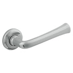 Baldwin Hardware Manija 5112 con Roseta 5075 — Cromo pulido — Paso