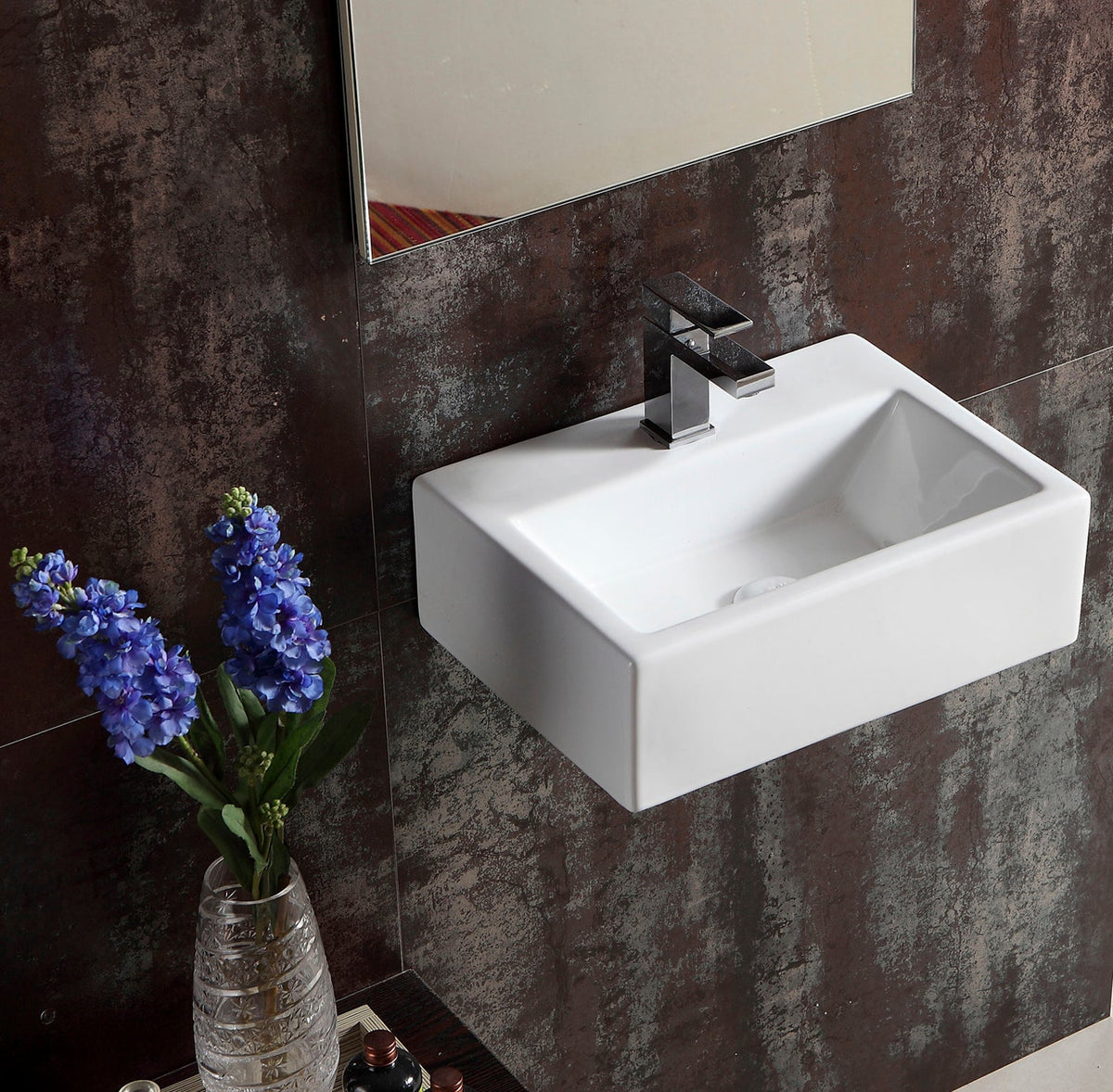 Barclay Linden — Lavabo de Pared Rectangular de Cerámica — imagen 2