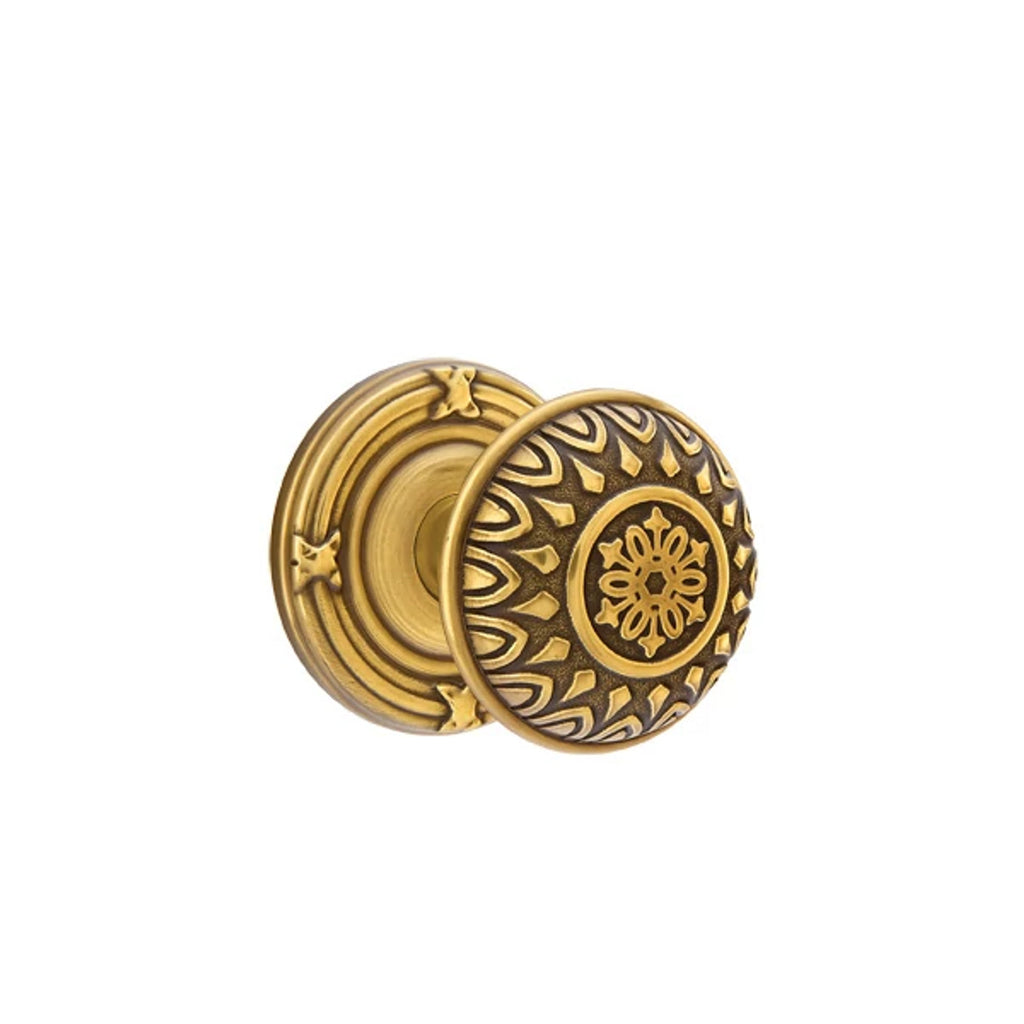 Francés Antiguo · Ribbon and Reed Rosette