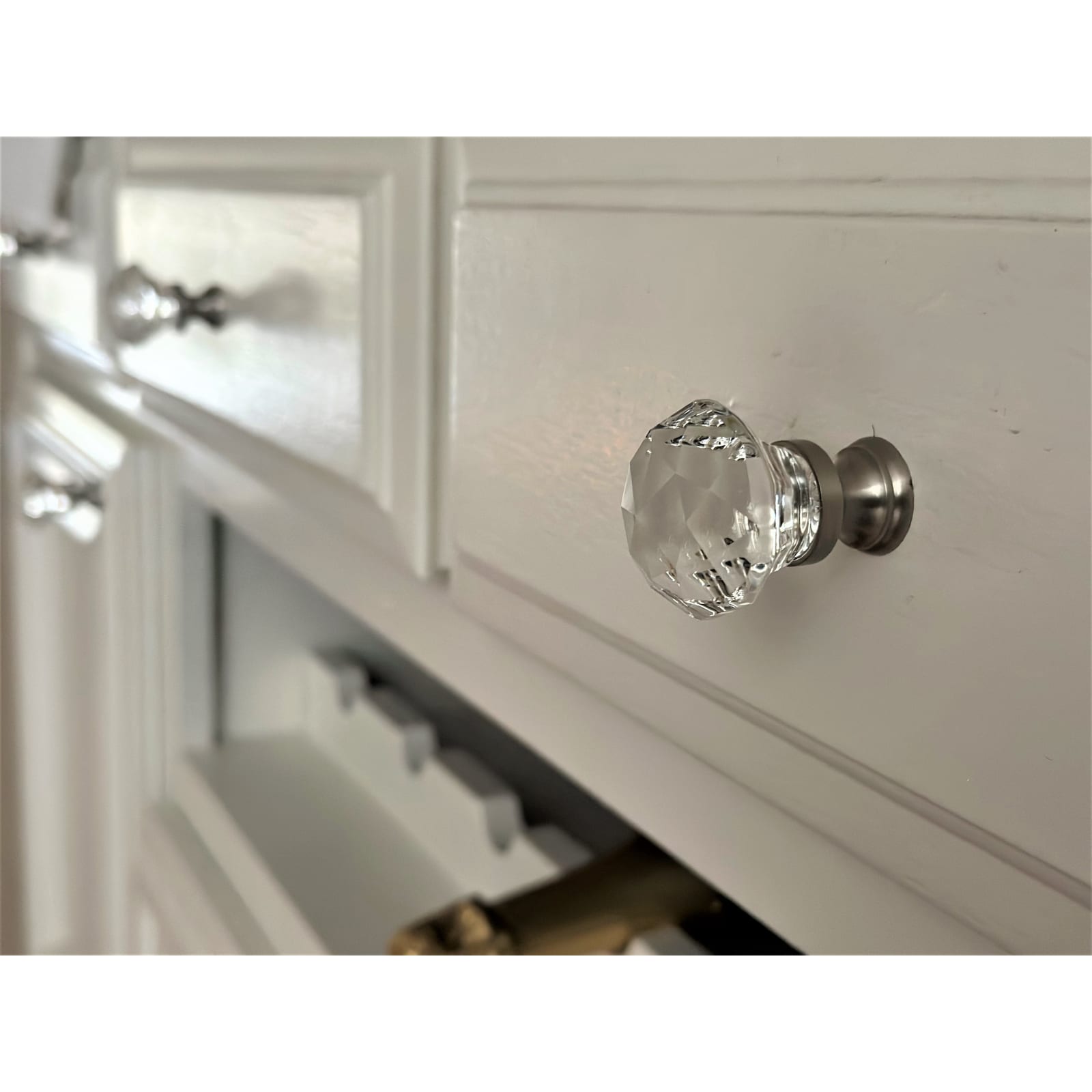 Diamond Cabinet