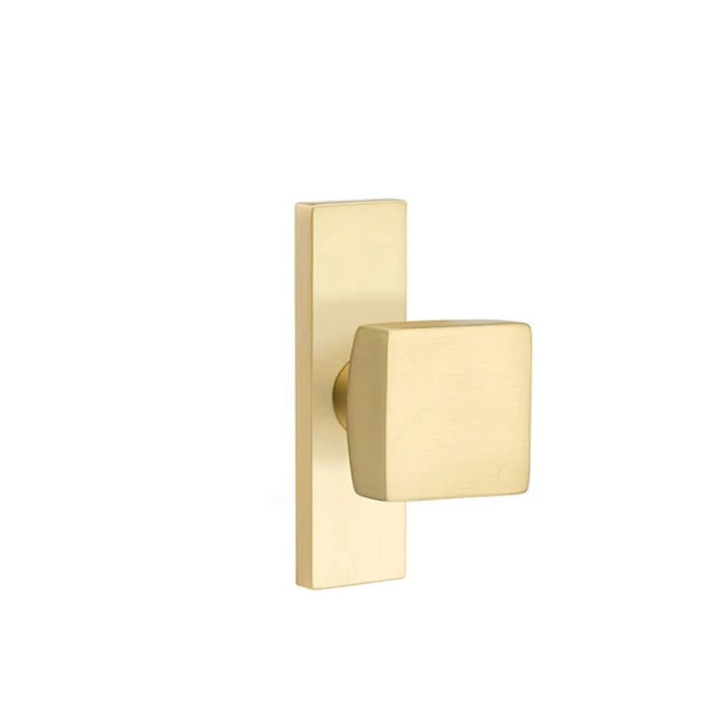 Latón Satinado · 1-1/2"x5" Rosette