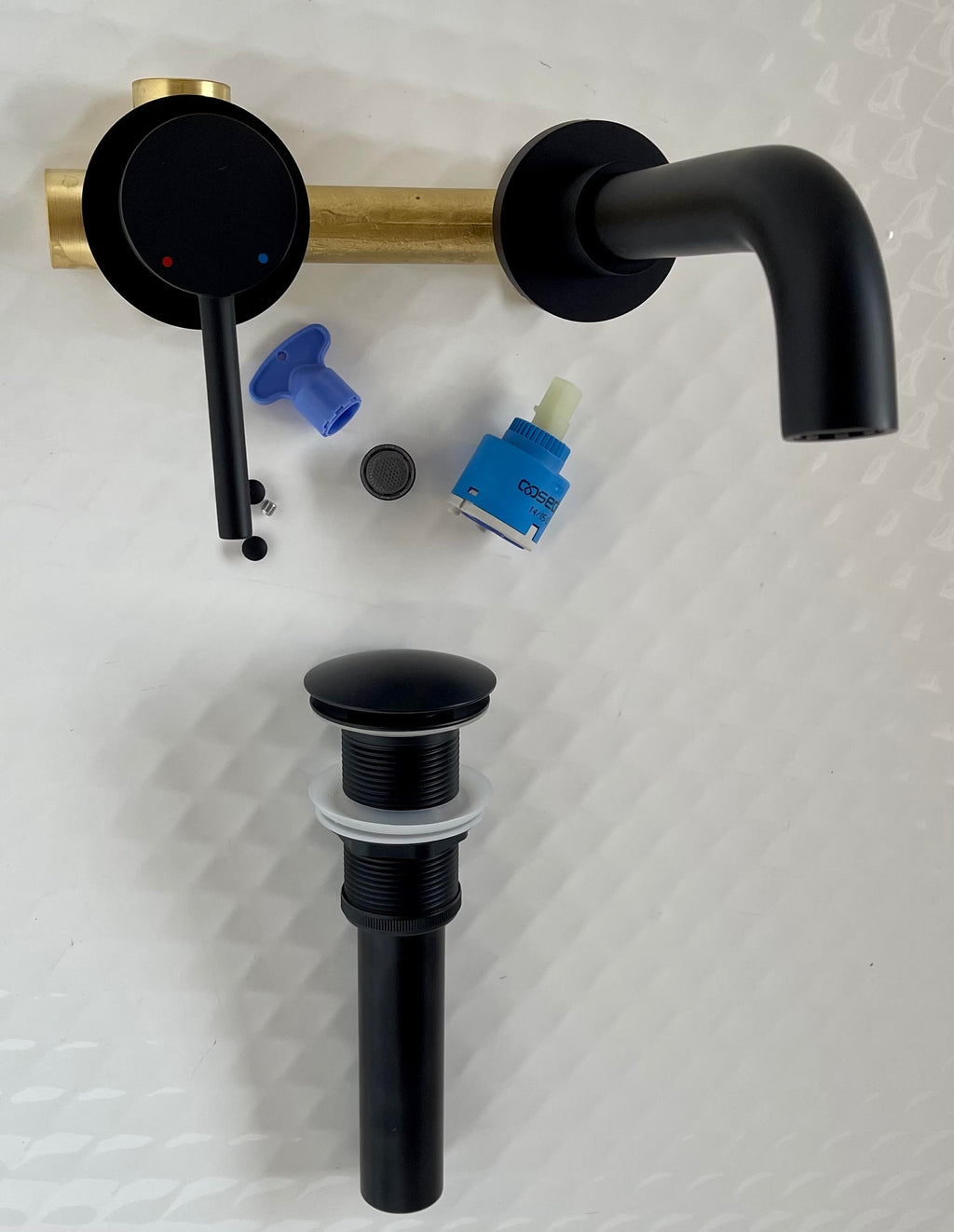 Cassia Grifo De Baño Para Pared+Drenaje+Aireador Extra+Cartucho extra+ Llave Aireador
