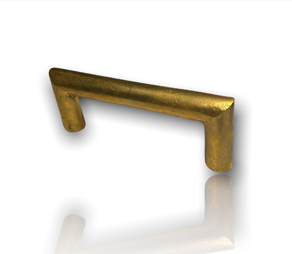 Jaladera de bronce tubular